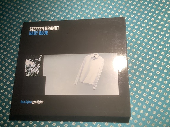 Product image 1 of 3