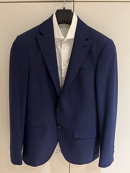 Product image 1 of 8