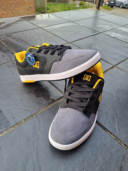 Product image 1 of 7