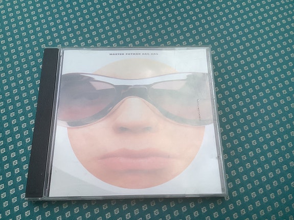 Product image 1 of 3