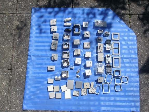 Product image 1 of 6