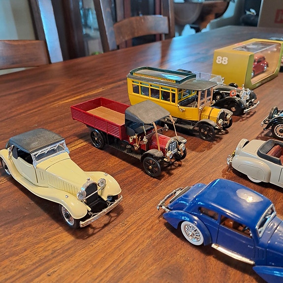 Product image 2 of 7