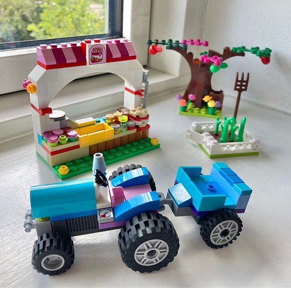 Product image 1 of 4