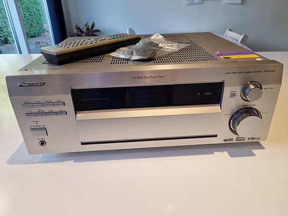 Product image 1 of 2