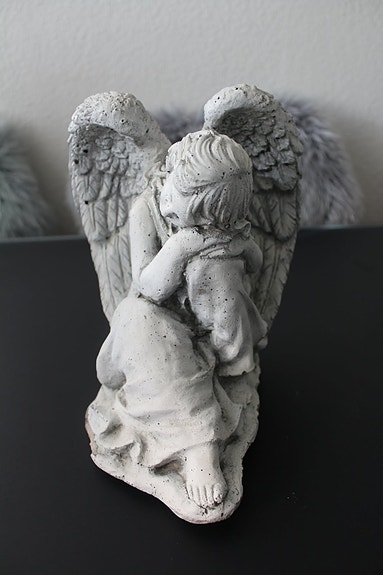 Product image 1 of 8