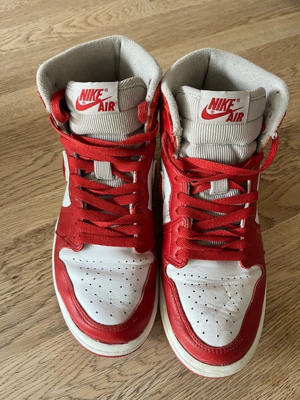 Product image 1 of 6