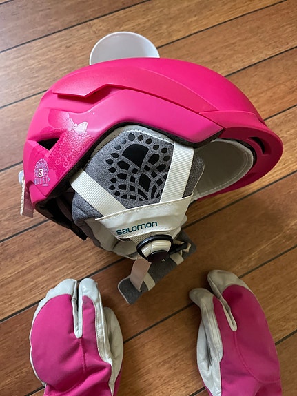 Product image 1 of 4