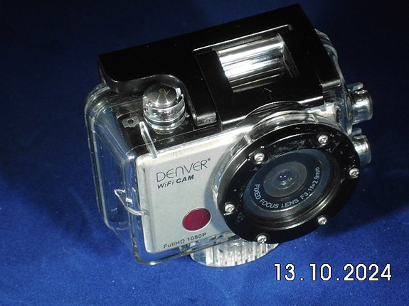 Product image 1 of 2