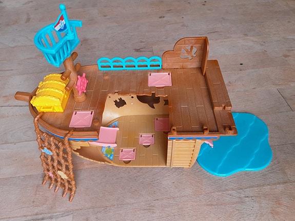 Product image 1 of 8