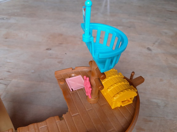 Product image 6 of 8