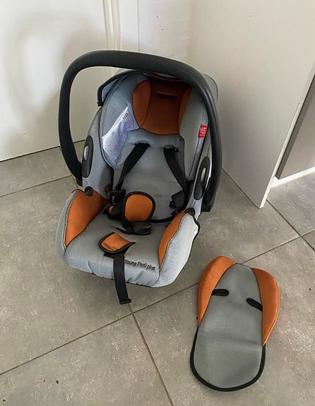 Product image 1 of 3