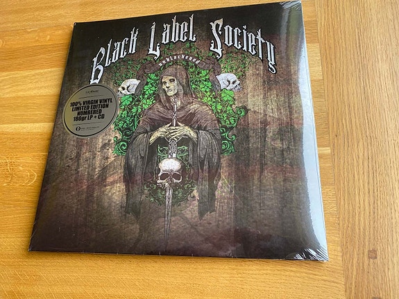 Product image 1 of 2