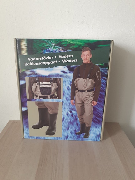 Product image 1 of 2