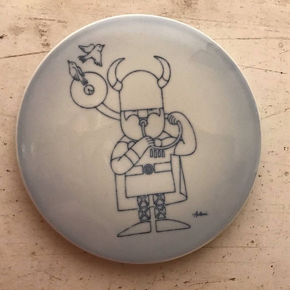 Product image 1 of 2