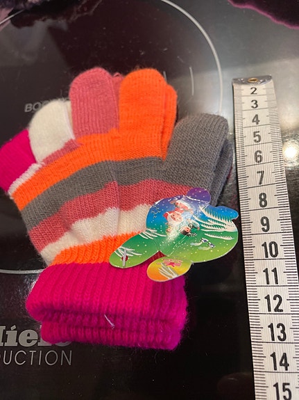 Product image 1 of 3