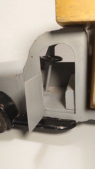 Product image 8 of 8