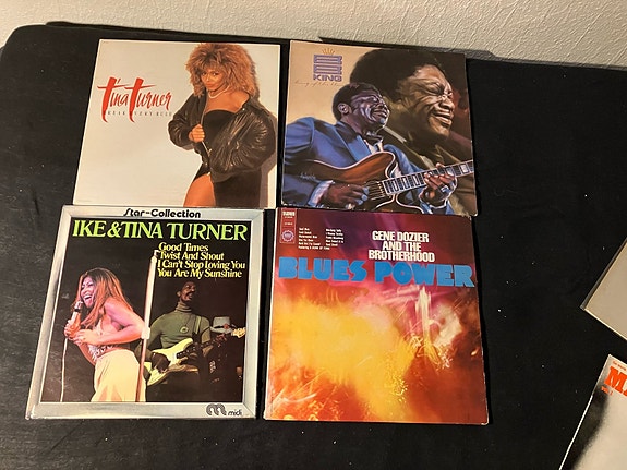 Product image 1 of 2