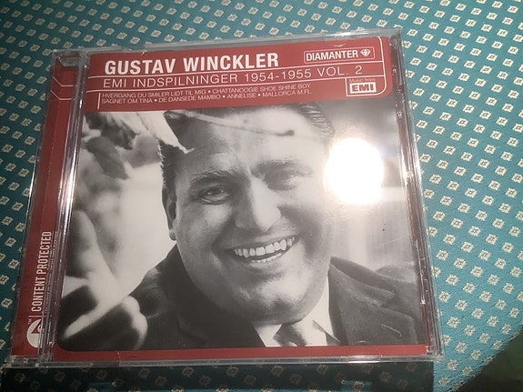 Product image 1 of 3