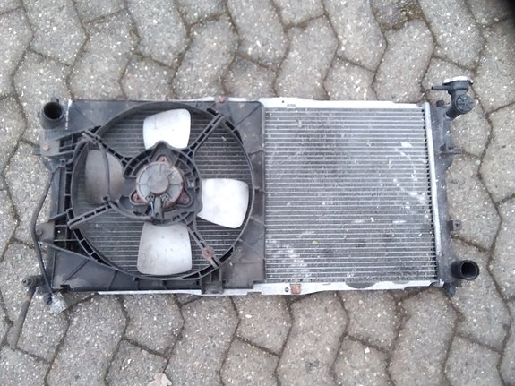 Product image 2 of 7