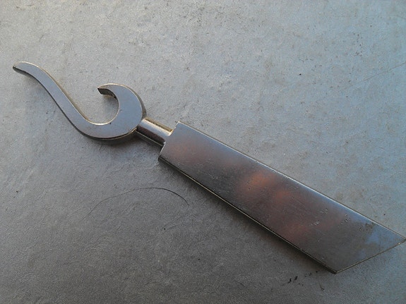 Product image 1 of 2