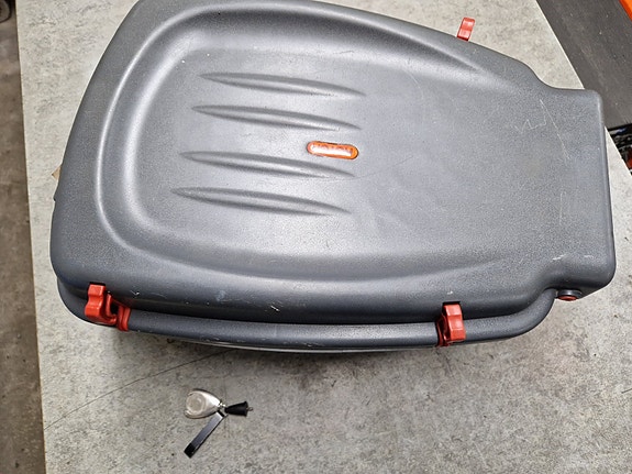 Product image 1 of 7