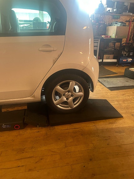 Product image 1 of 6