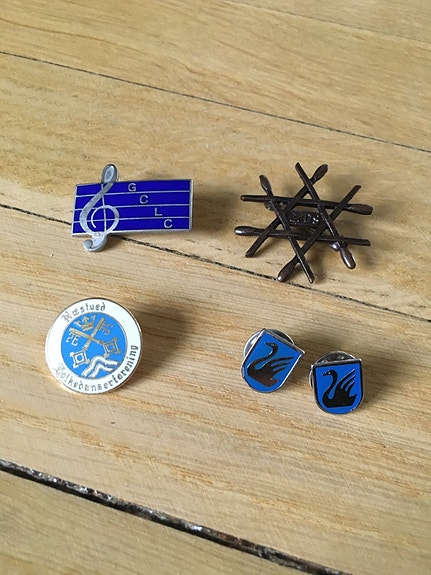 Product image 1 of 4