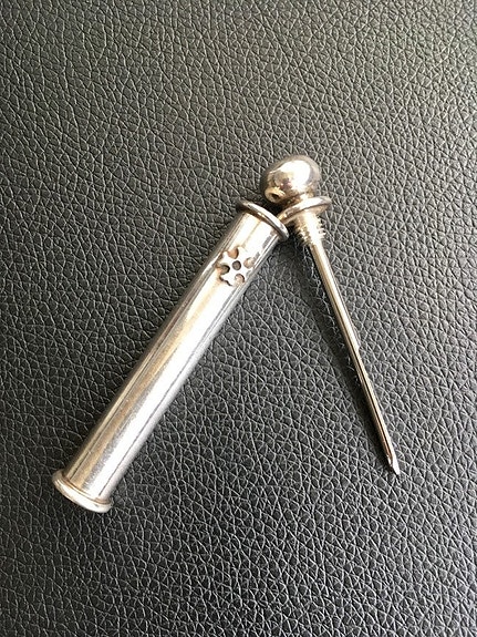 Product image 1 of 3