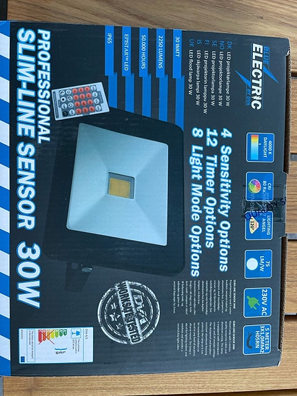 Product image 1 of 2