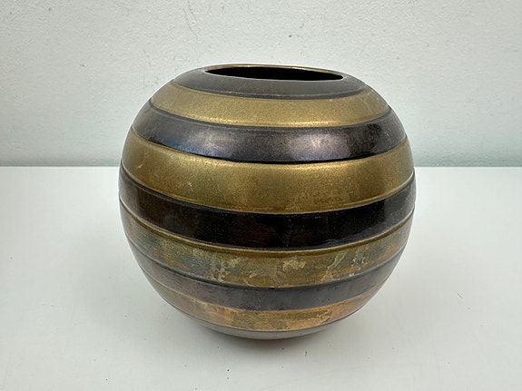 Product image 1 of 8