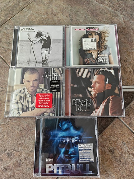 Product image 1 of 4