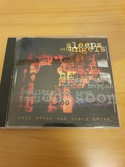 Product image 1 of 3