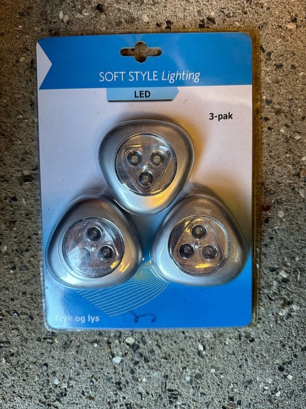 Product image 1 of 2