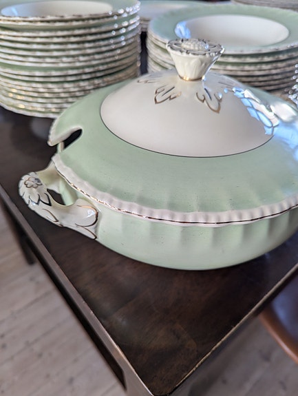 Product image 1 of 8