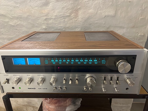 Product image 1 of 8