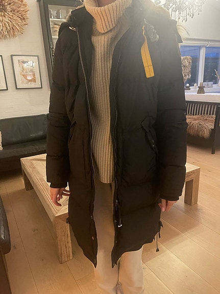 Product image 1 of 8