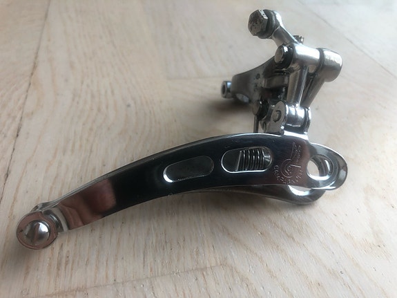 Product image 1 of 5