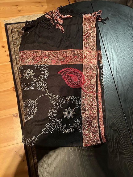 Product image 1 of 8