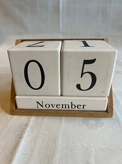 Product image 1 of 8