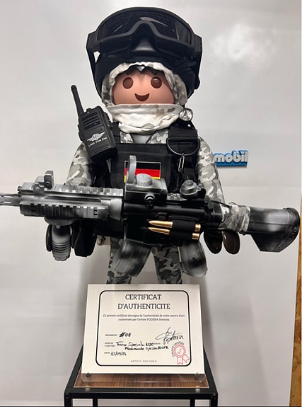 Product image 1 of 8