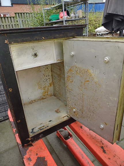 Product image 6 of 8