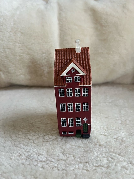 Product image 1 of 8