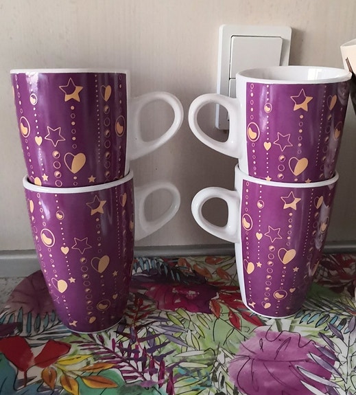 Product image 1 of 2