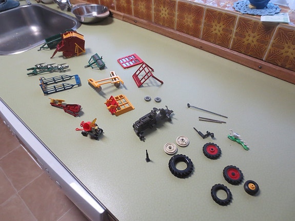 Product image 1 of 4