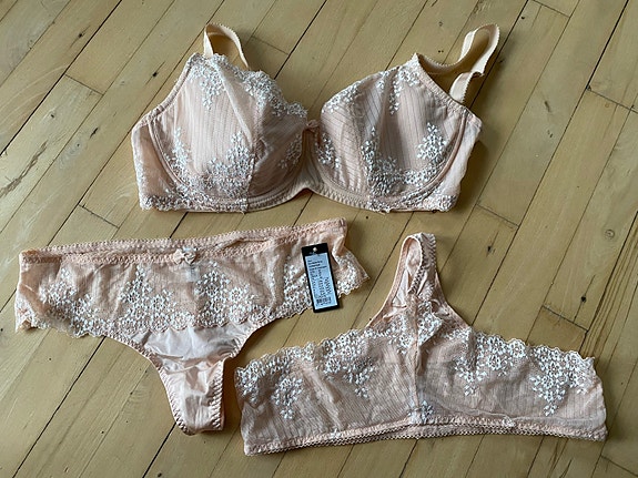 Product image 1 of 7