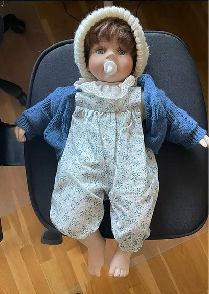 Product image 1 of 2