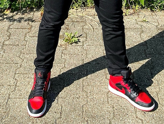 Product image 1 of 5