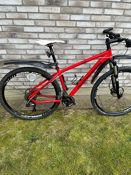 Product image 1 of 8