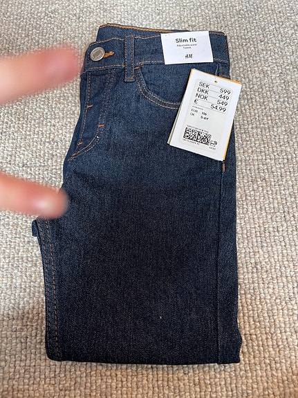 Product image 1 of 4