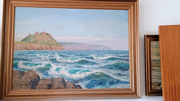 Product image 1 of 2